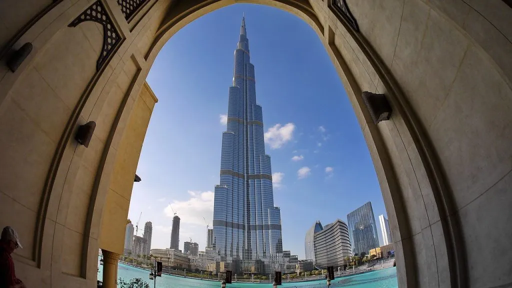 dubai, desert, burj kalifa, Management Contracting Procurement Path